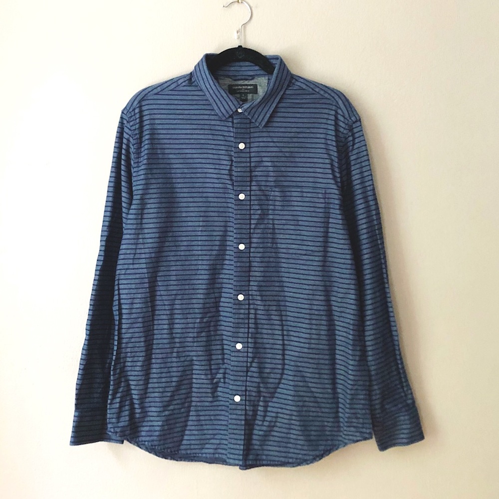 NWOT Banana Republic blue striped button down